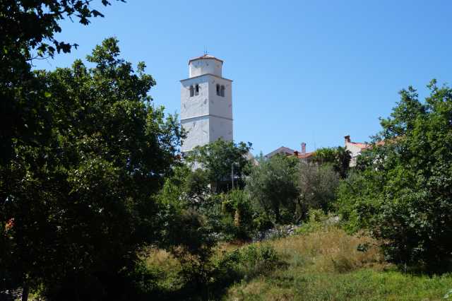 Glockenturm der Georgskirche in Brseč, Istrien Kroatien