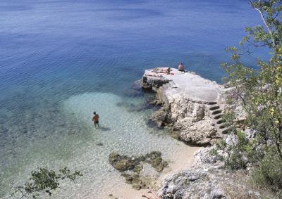 Kroatien Insel Murter Urlaub am Meer, Badestrand