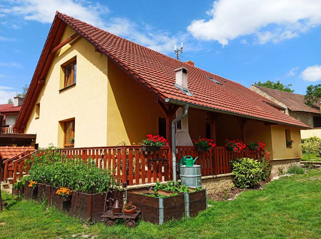 Atostogoms nuomojami namai Bacman mit Sauna und Badewanne mit Hydromassage, Roudnice nad Labem, Melnik Mittelböhmen Čekija