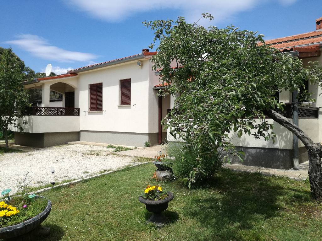 Appartement en location Two bedroom (5+1), Valbandon, Fazana Istrien Südküste Kroatie