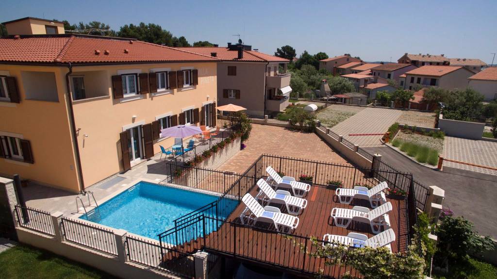 Apartmán Die Gäste haben Zugang zu einem Schwimmbad mit beheiztem Wasser, Sauna und Fitness, Fazana, Istrien Südküste Fazana Chorvatsko