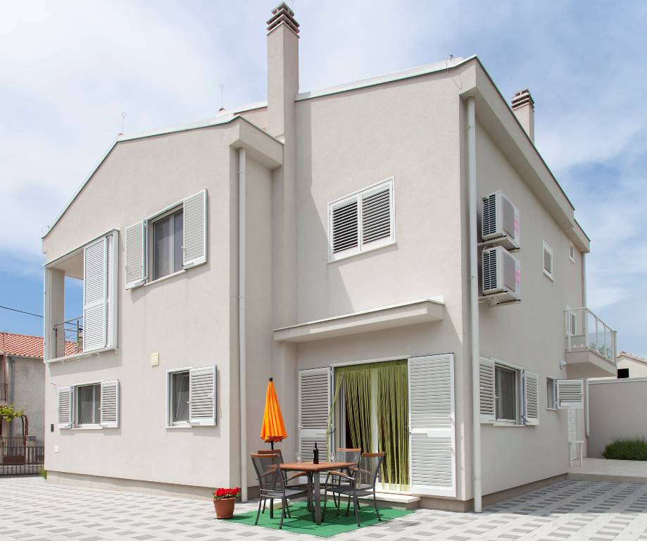 prázdninový  byt Das neu erbaute Haus liegt in einer ruhigen Gegend von Biograd., Biograd, Biograd Norddalmatien Chorvátsko