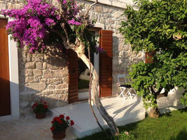 Ferienwohnung Old House in Sveti Filip i Jakov, Sveti Filip i Jakov Norddalmatien Kroatien