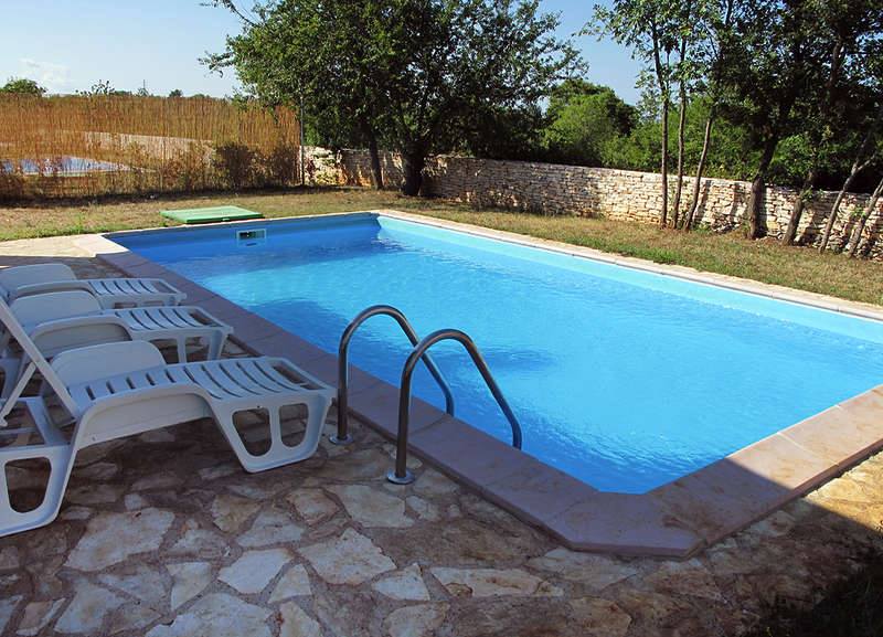 Villa in cabrunici, Pula mit Whirlpool, Pool, Fahrräder
