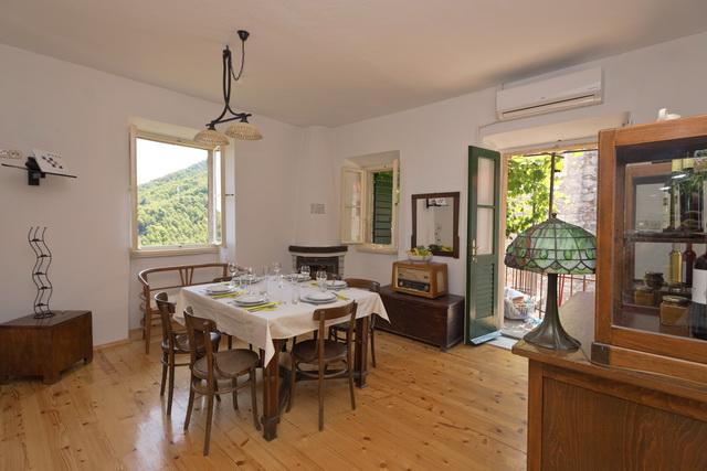 Villa in Pitve, Insel Hvar mit Pool, Meerblick