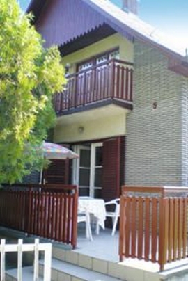 Ferienhaus mit Garten  für 4 Personen(KE-05) in Balatonkeresztúr, Plattensee-Balaton Balaton-Südufer  