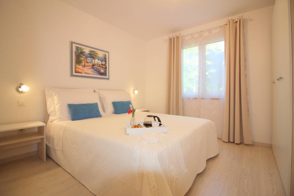 Kuća za odmor Residence Lorena   Porec  fur 2 - 4 Personen mit Salzwasser-Pool und Klimaanlage Porec, Istrien Nordküste Porec  