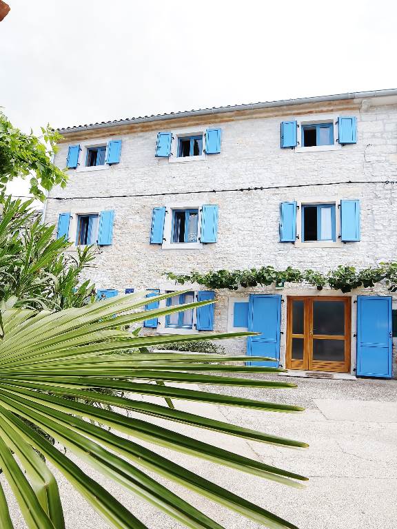 Kuća za odmor Schoenes und gemuetliches istrianisches Steinhaus  Kanfanar, Istrien Südküste Rovinj  Vorderansicht Haus 