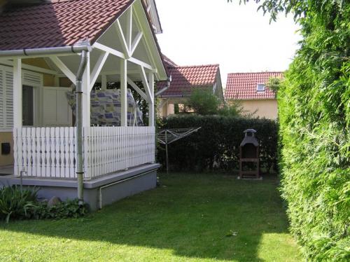 Ferienhaus mit Garten  für 8-10-12 Pers(KE-03) in Balatonkeresztúr, Plattensee-Balaton Balaton-Südufer  
