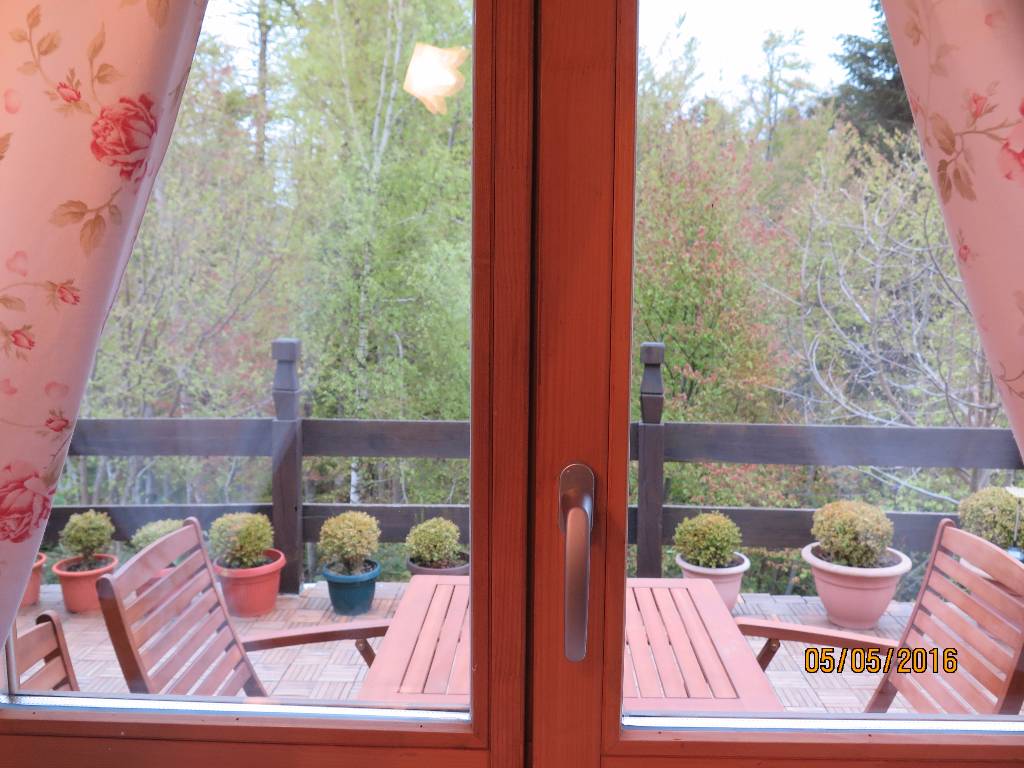 Terrase  mit Garten Mobel,zugang zu bbq