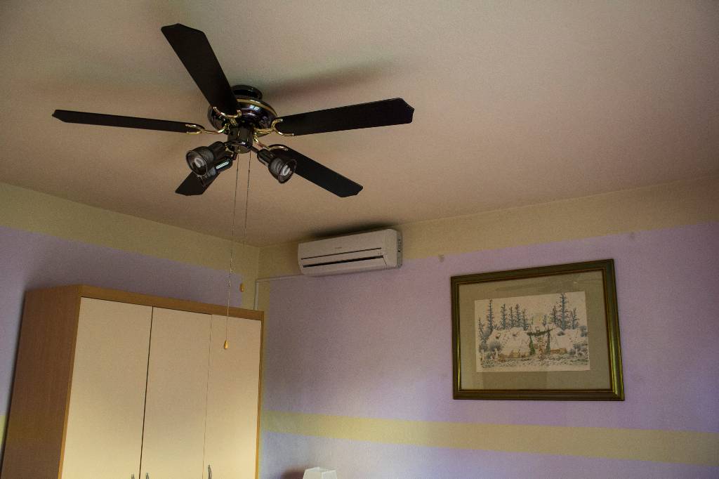 sve sobe imaju klimu ,ventilator i zaštitu od komaraca