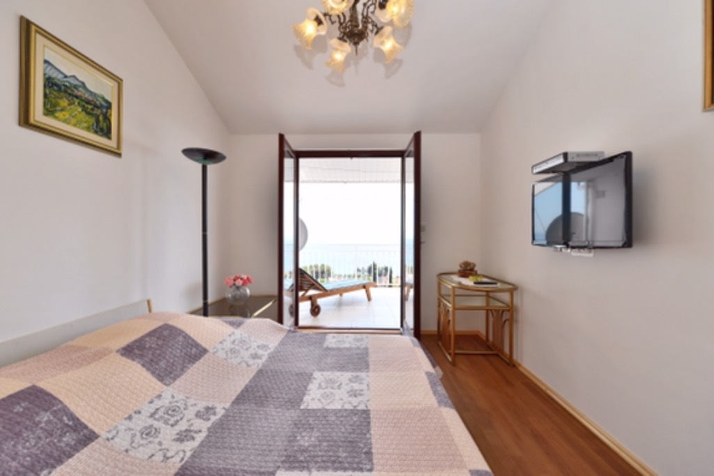 Ferienwohnung SEA-VIEW Apartment ANGIE - MARJAN HILL za 4 osobe in Split, Mitteldalmatien Split  Wohnzimmer (Schlafsofa)