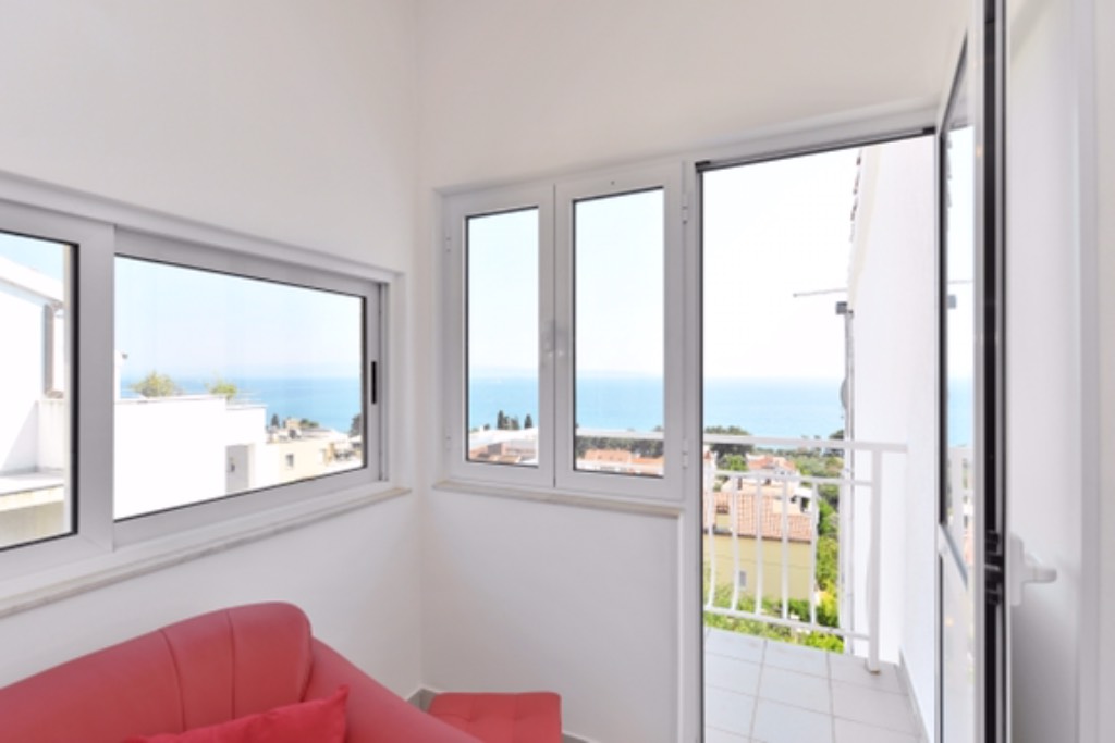 Ferienwohnung SEA-VIEW Apartment ANGIE - MARJAN HILL za 4 osobe in Split, Mitteldalmatien Split  Loggia mit Balkon