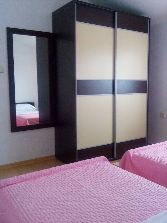 Schlafzimmer 1 + 1